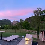 Le Long Du Verdon 卡斯特拉讷