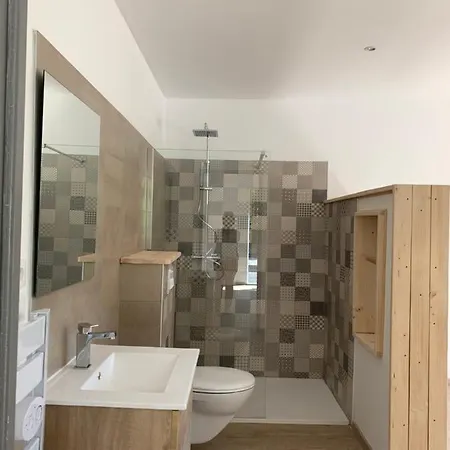 Le Long Du Verdon Konukevi